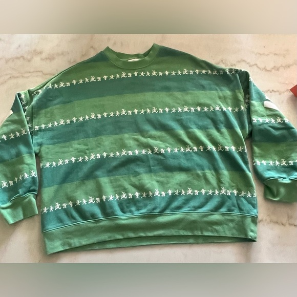 Disney World Mickey and Friends Pullover Sweatshirt Women's Small Striped Green - Picture 2 of 7